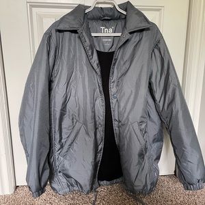 aritzia coaches jacket